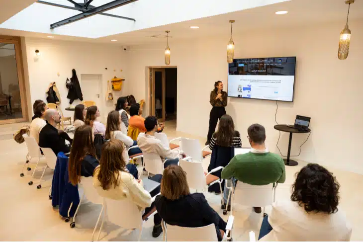 conférence entre entrepreneurs